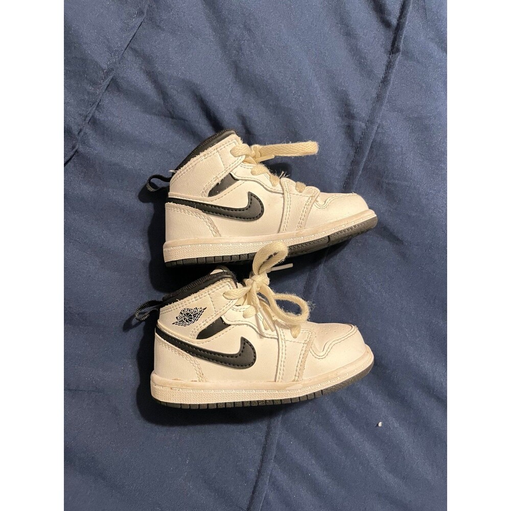 Jordan 1 - Picture 2 of 7